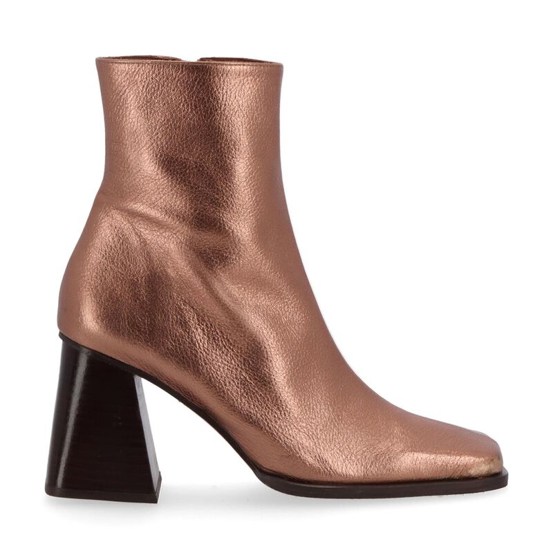 Alohas South Shimmer Ankle Boots image number 0